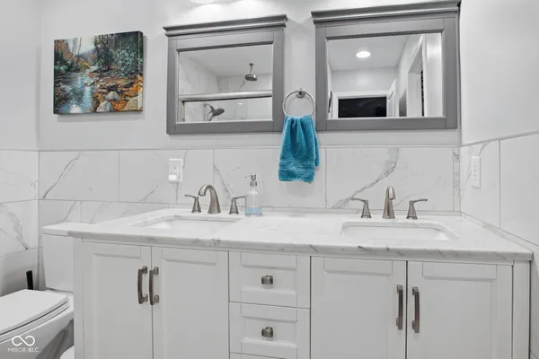 $214,900 | 5158 Coppertree Lane, Avon, IN 46123