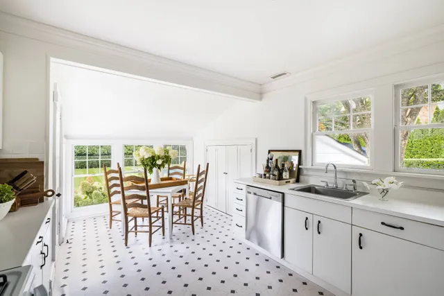 $70,000 | 20 Chester Avenue, Bridgehampton, NY 11932