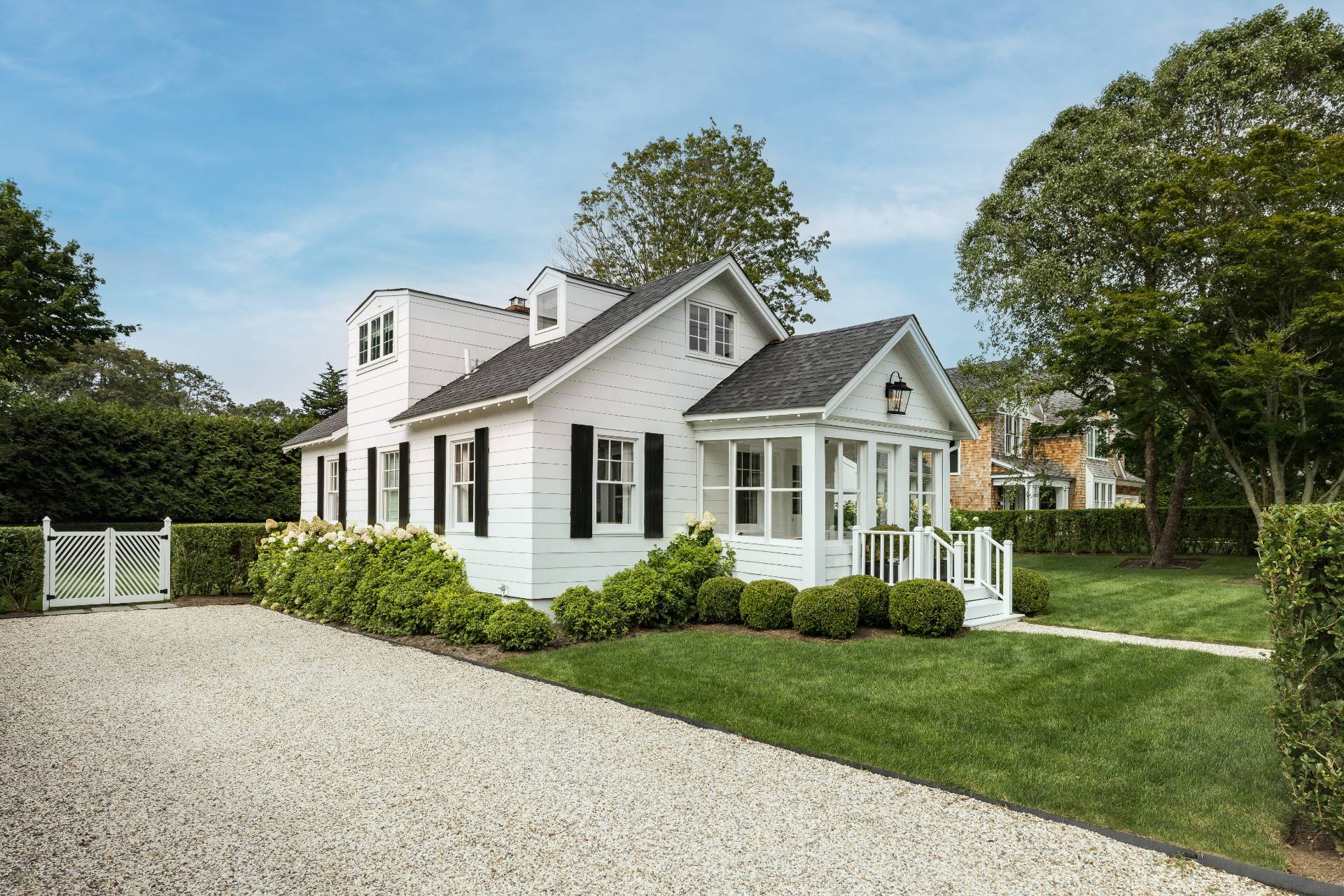 20 Chester Avenue Bridgehampton, NY 11932 - Photo 5 of 37