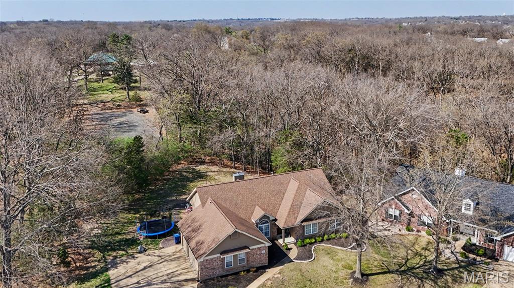 999 Timber Glen Lane Ballwin, MO 63021 - Photo 2 of 33