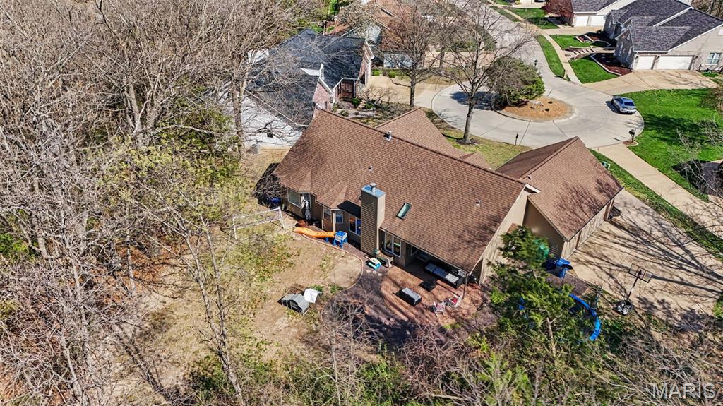 999 Timber Glen Lane Ballwin, MO 63021 - Photo 3 of 33