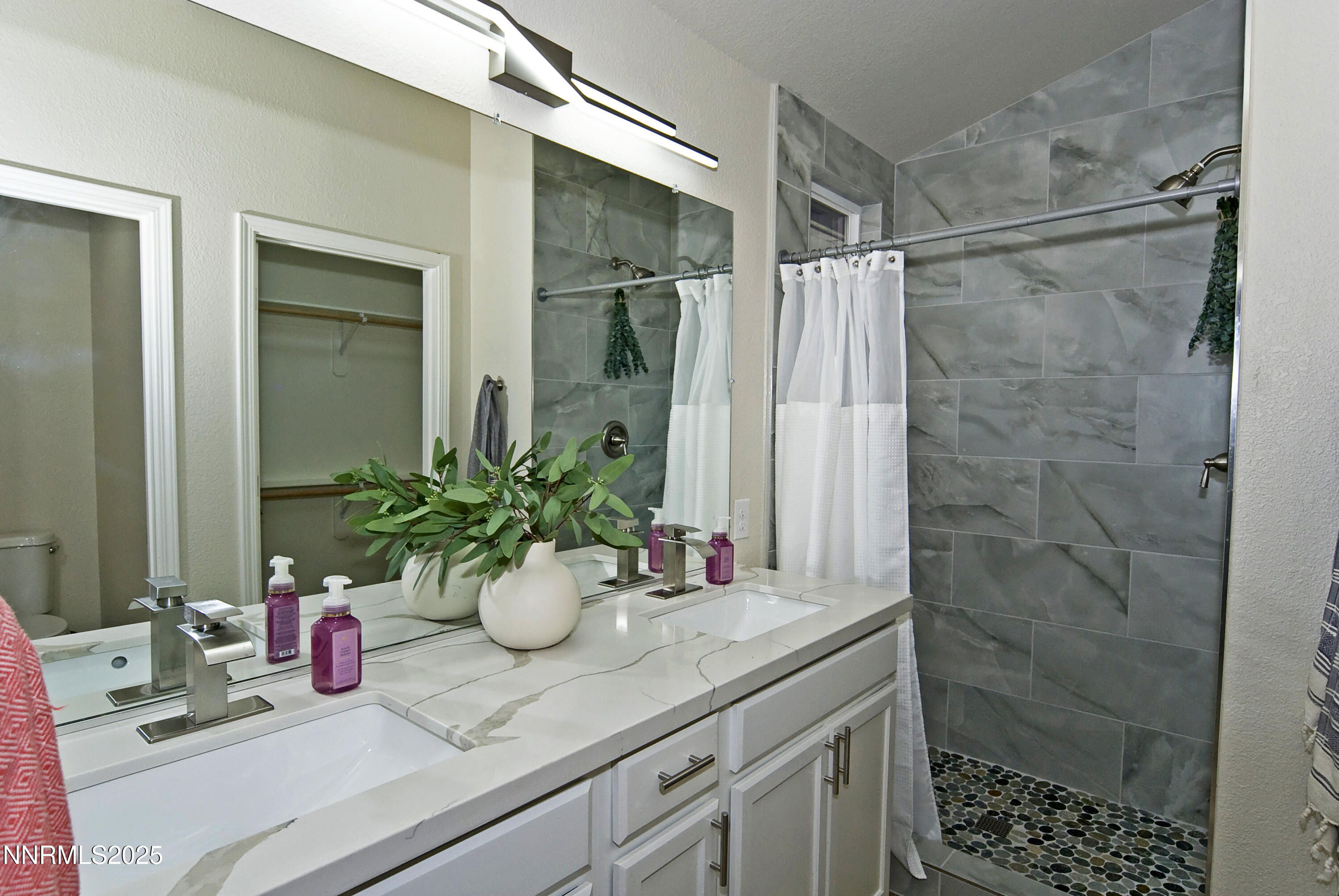 4705 Amber Hill Lane Reno, NV 89523 - Photo 16 of 37 Amber_18