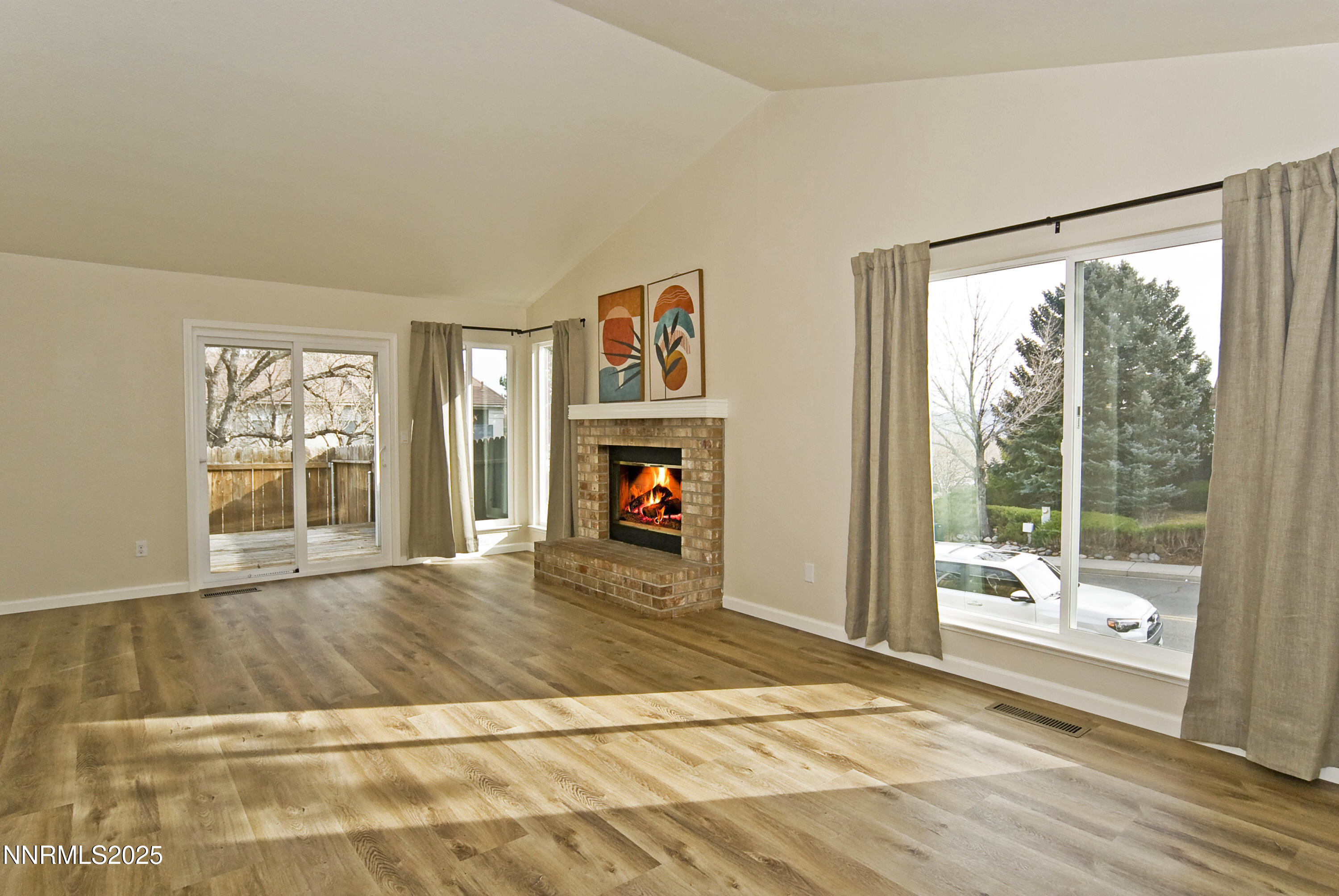 4705 Amber Hill Lane Reno, NV 89523 - Photo 4 of 37 Amber_4