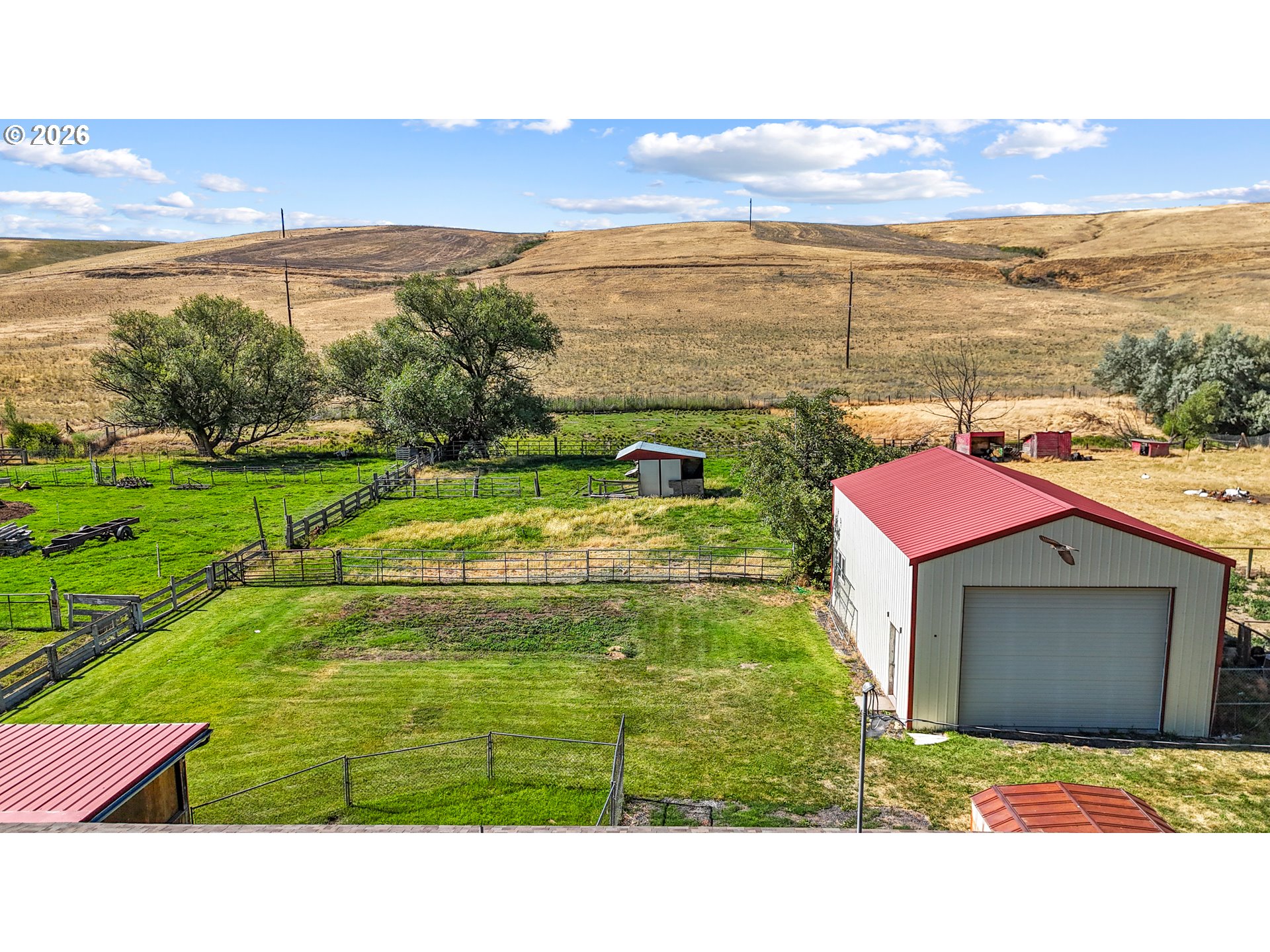 46113 Adams Road Pendleton, OR 97801 - Photo 3 of 39