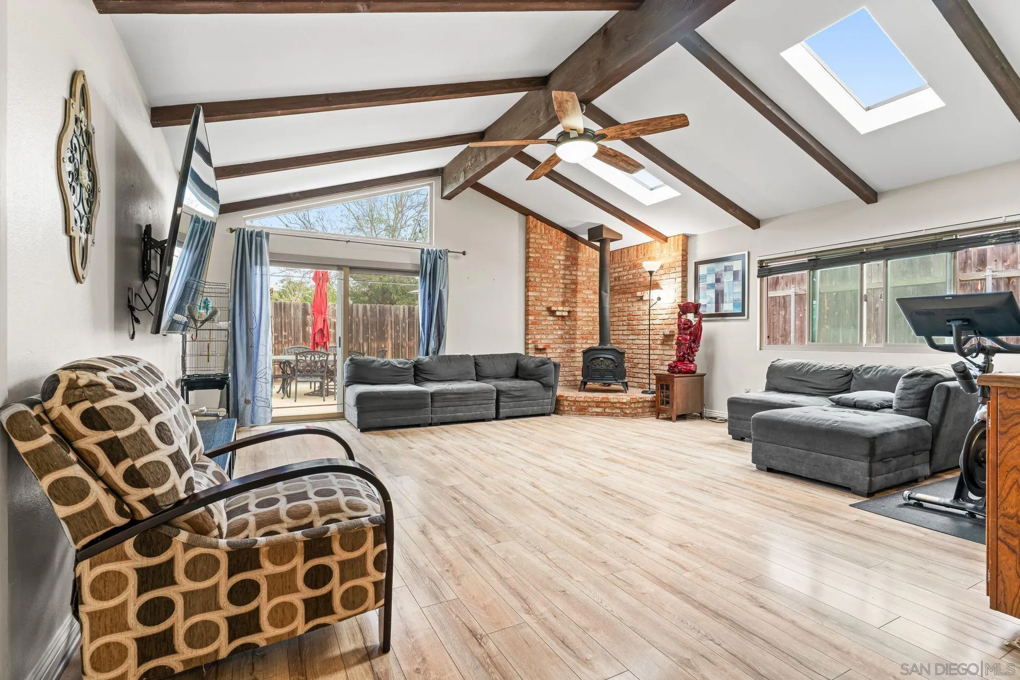 1460 Brook Road San Marcos, CA 92069 - Photo 8 of 18 Gallery Image 8