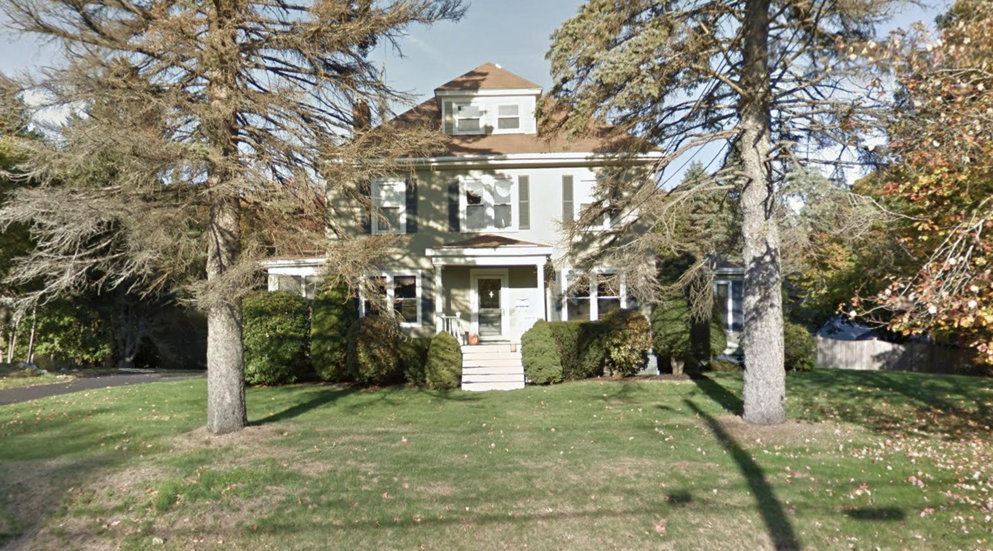 257 Summit Street Portland, ME 04103 - Photo 1 of 1 front