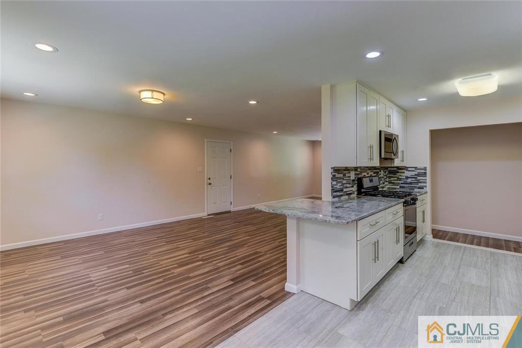 2 Halsey Road Kendall Park, NJ 08824 - Photo 8 of 21 Gallery Image 8