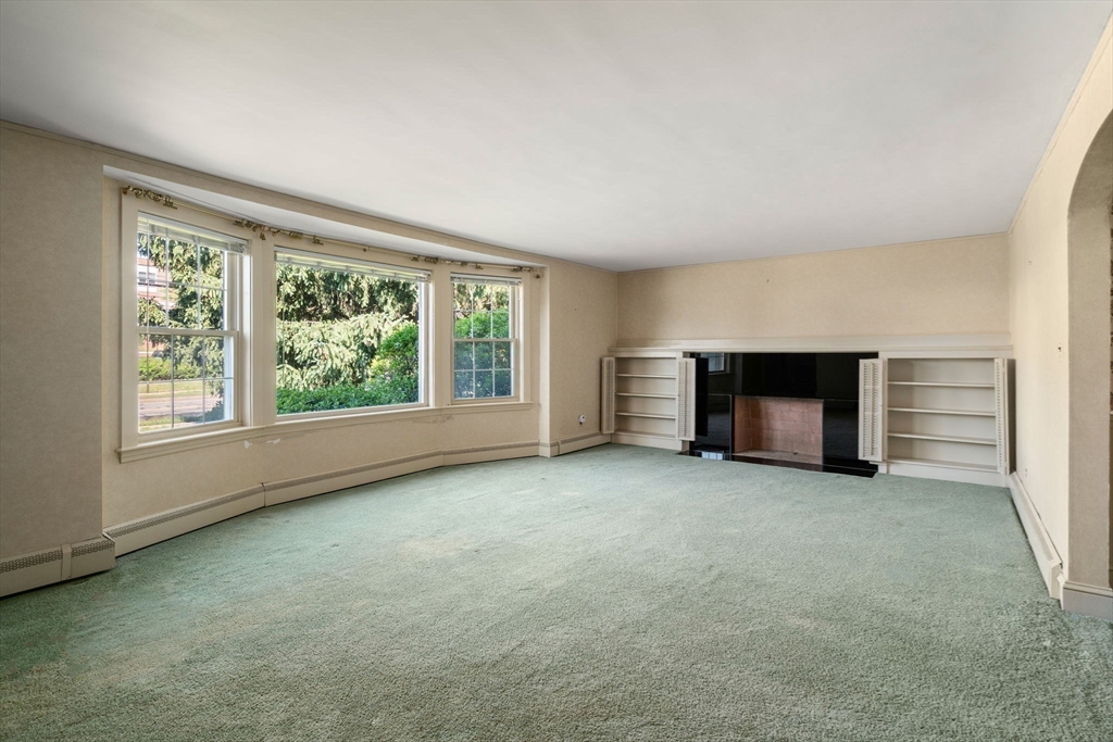 278 Common Street Walpole, MA 02081 - Photo 10 of 41