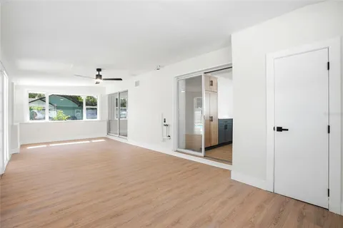 $499,999 | 695 41st Street North, St. Petersburg, FL 33713