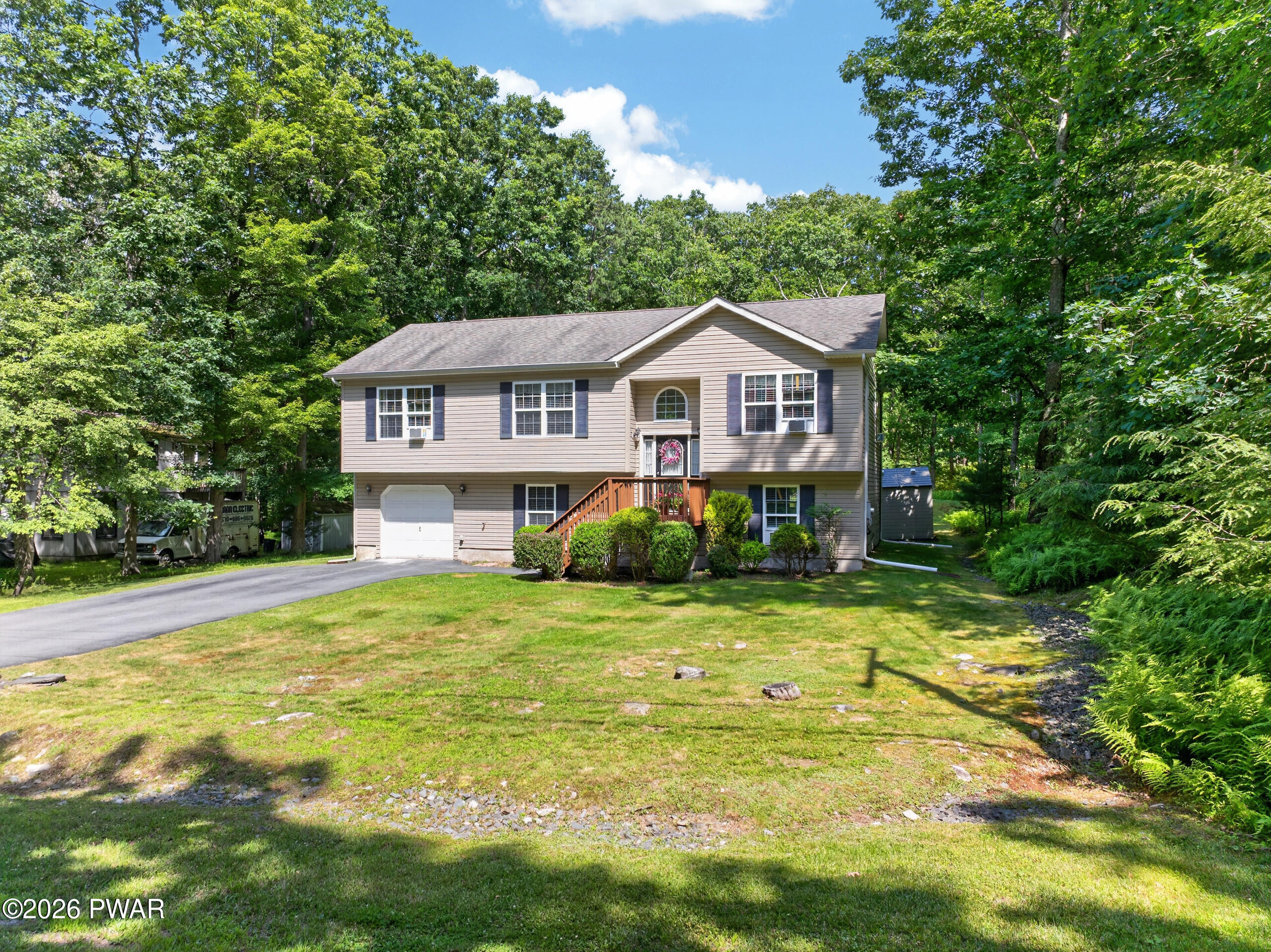 118 Orange Blossom Road Milford, PA 18337 - Photo 1 of 49