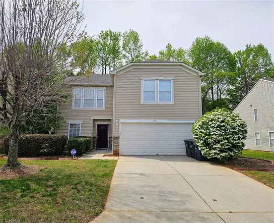 $289,000 | 2514 Renard Road, Greensboro, NC 27406