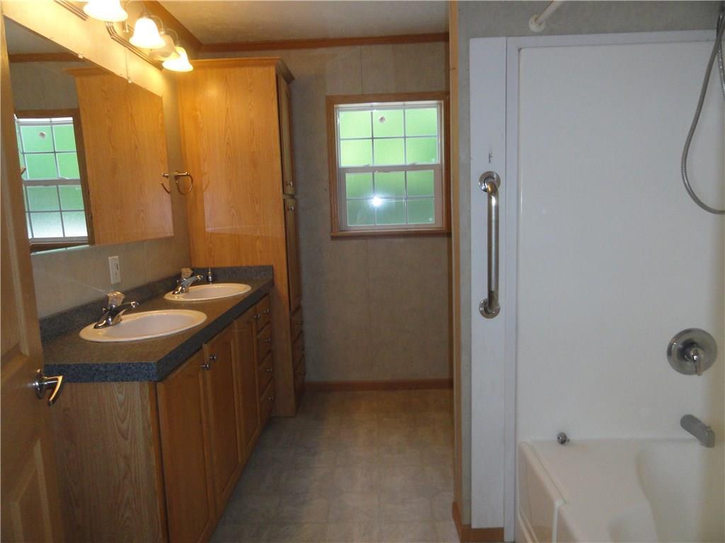 64 Rabbit Valley Road Oxford, ME 04270 - Photo 17 of 25 Master bath