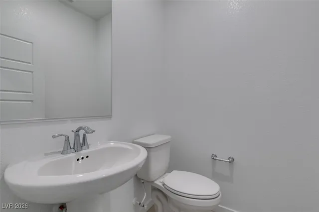 $1,970 | 302 Walsh Peak Avenue, Henderson, NV 89015