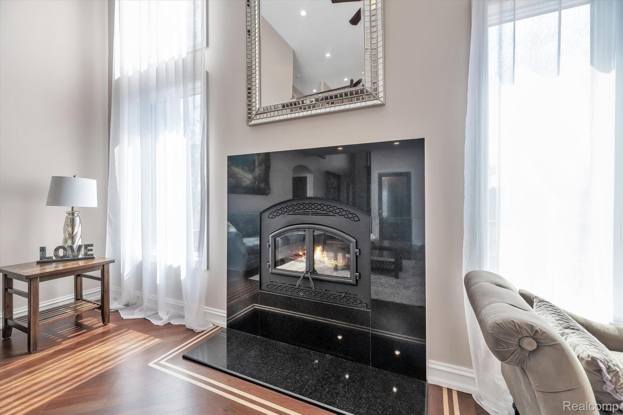 965 Grace Avenue Rochester, MI 48307 - Photo 10 of 54 10-965-Grace-Ave-WindowStill-Real-Estate-Photography-10.jpg