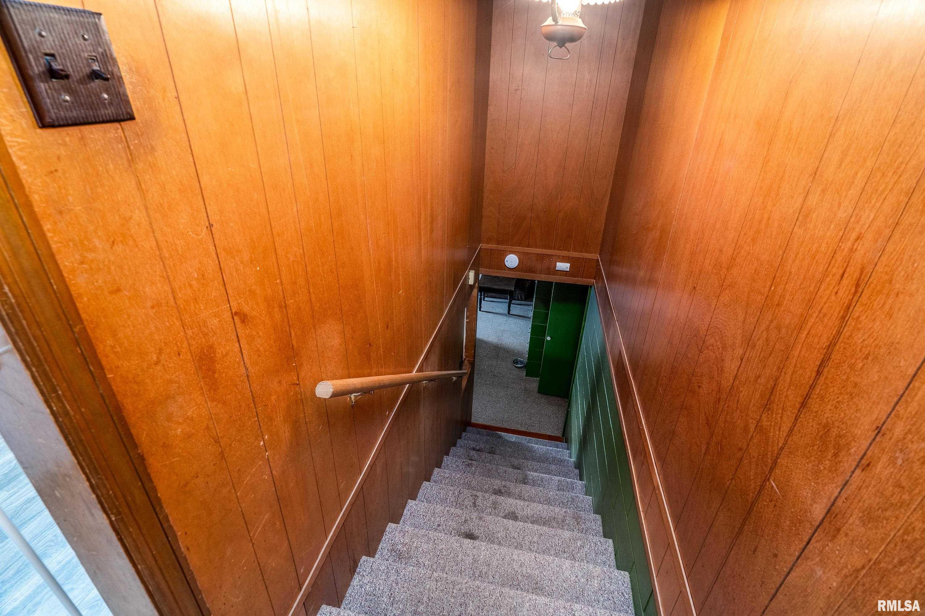 2010 1st Street Eldorado, IL 62930 - Photo 18 of 37