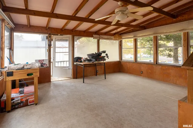 $85,000 | 2010 1st Street, Eldorado, IL 62930