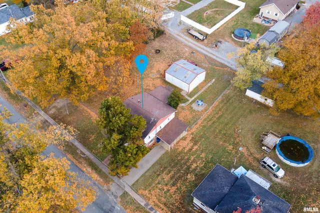 $85,000 | 2010 1st Street, Eldorado, IL 62930