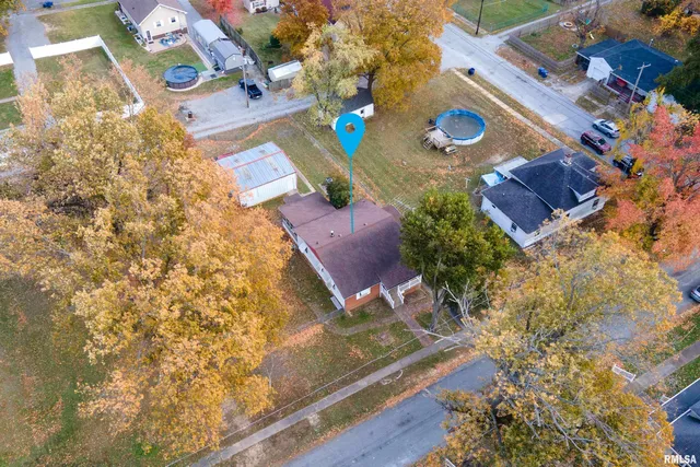 $85,000 | 2010 1st Street, Eldorado, IL 62930