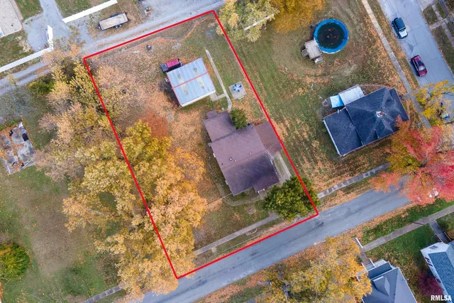 $85,000 | 2010 1st Street, Eldorado, IL 62930