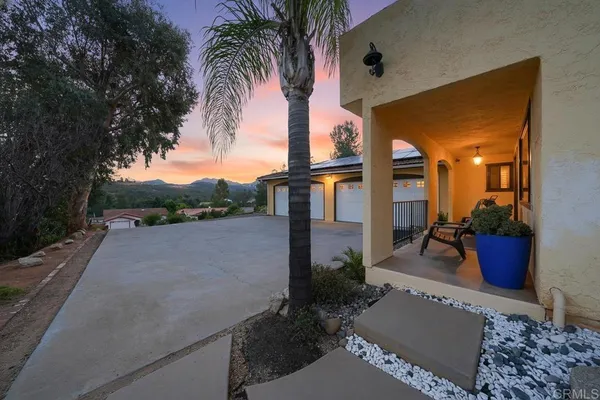 $870,000 | 24946 Abalar Way, Ramona, CA 92065