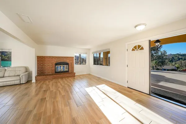 $870,000 | 24946 Abalar Way, Ramona, CA 92065