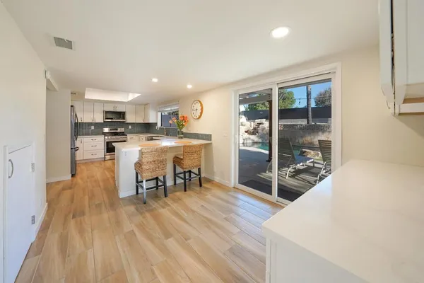 $870,000 | 24946 Abalar Way, Ramona, CA 92065