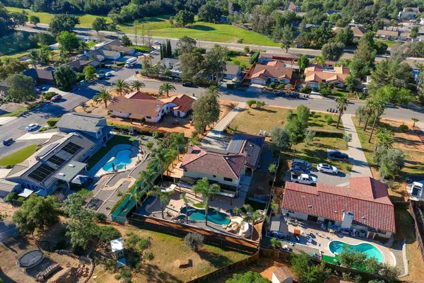 $870,000 | 24946 Abalar Way, Ramona, CA 92065