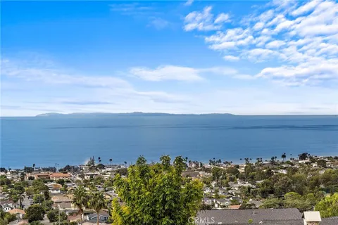 $3,695,000 | 980 Canyon View Drive, Laguna Beach, CA 92651