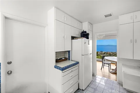 $3,695,000 | 980 Canyon View Drive, Laguna Beach, CA 92651