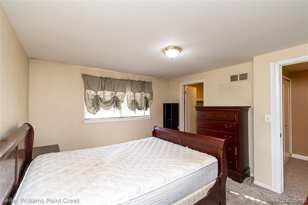 6629 Andersonville Road Clarkston, MI 48346 - Photo 21 of 52 Gallery Image 21