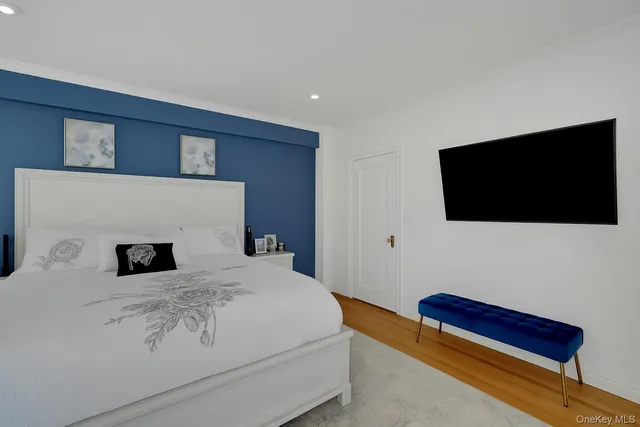 $449,000 | 180 Garth Road, Unit 6E, Scarsdale, NY 10583