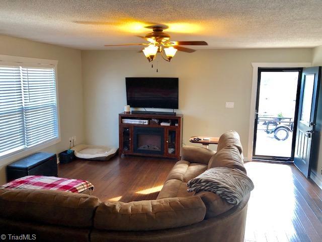 211 Cane Creek Road Lexington, NC 27292 - Photo 7 of 19 Gallery Image 7