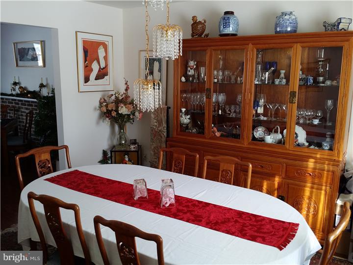 1328 Pleasant View Road Coopersburg, PA 18036 - Photo 7 of 23 Dining Room