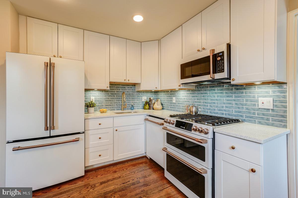 4801 Wyaconda Road Rockville, MD 20852 - Photo 17 of 48 Custom polished blue ceramic subway tile