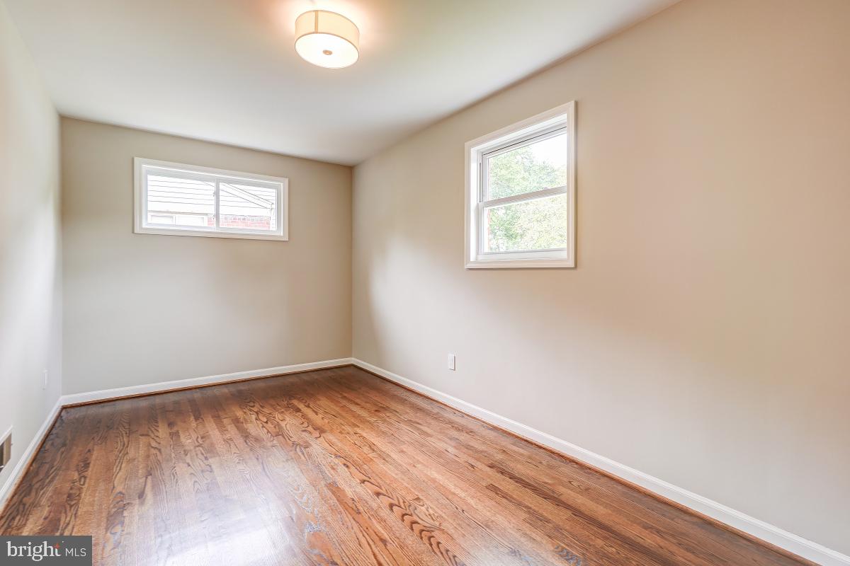 4801 Wyaconda Road Rockville, MD 20852 - Photo 29 of 48 Freshly painted - move in ready!