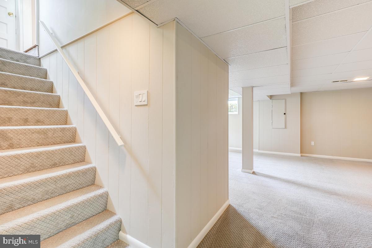 4801 Wyaconda Road Rockville, MD 20852 - Photo 31 of 48 Spacious Family Room