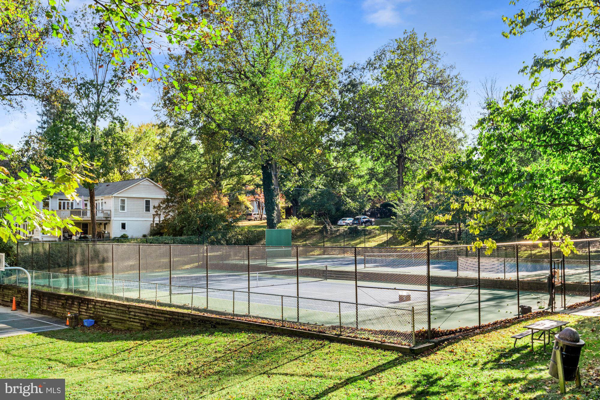 4801 Wyaconda Road Rockville, MD 20852 - Photo 45 of 48 Community Tennis Courts