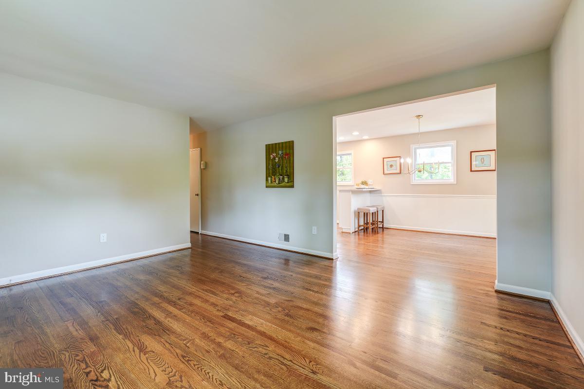 4801 Wyaconda Road Rockville, MD 20852 - Photo 10 of 48 Separate Dining Room