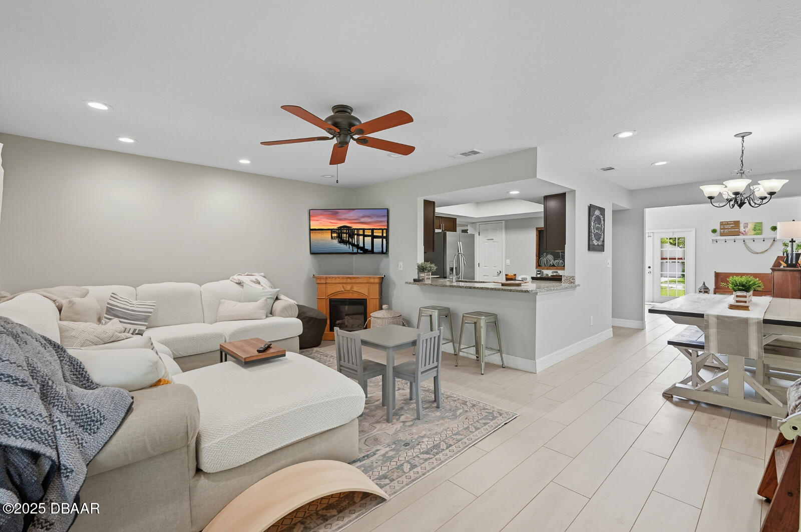 2134 South Riverside Drive Edgewater, FL 32141 - Photo 3 of 48 26_024_dsc04276