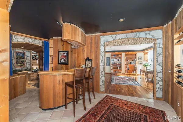 $1,250,000 | 832 Stone Bridge Springs Drive, Wildwood, MO 63038