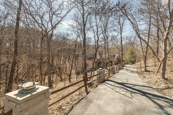 $1,250,000 | 832 Stone Bridge Springs Drive, Wildwood, MO 63038
