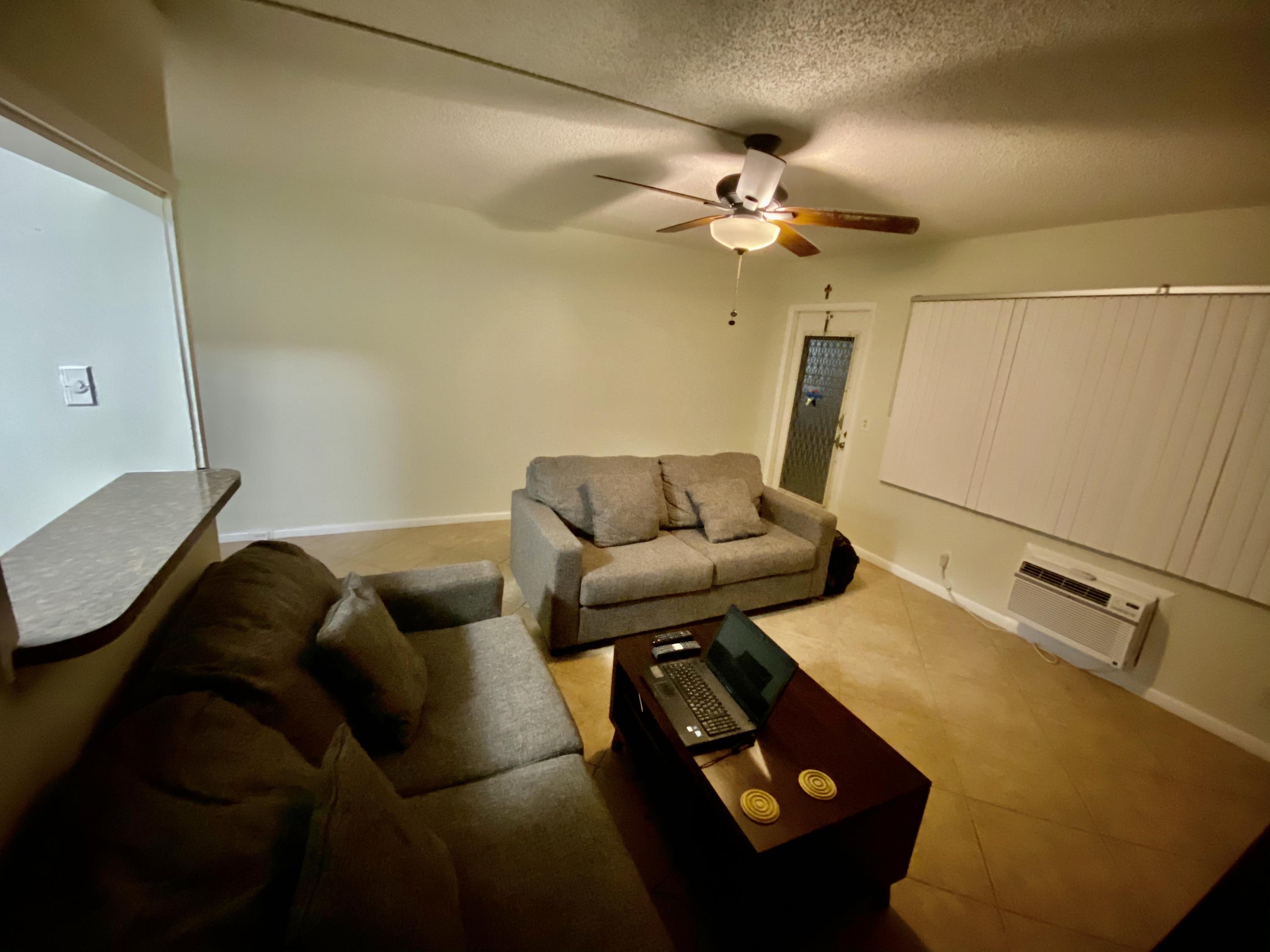 595 Fanshaw O Boca Raton, FL 33434 - Photo 6 of 21 IMG_E0322