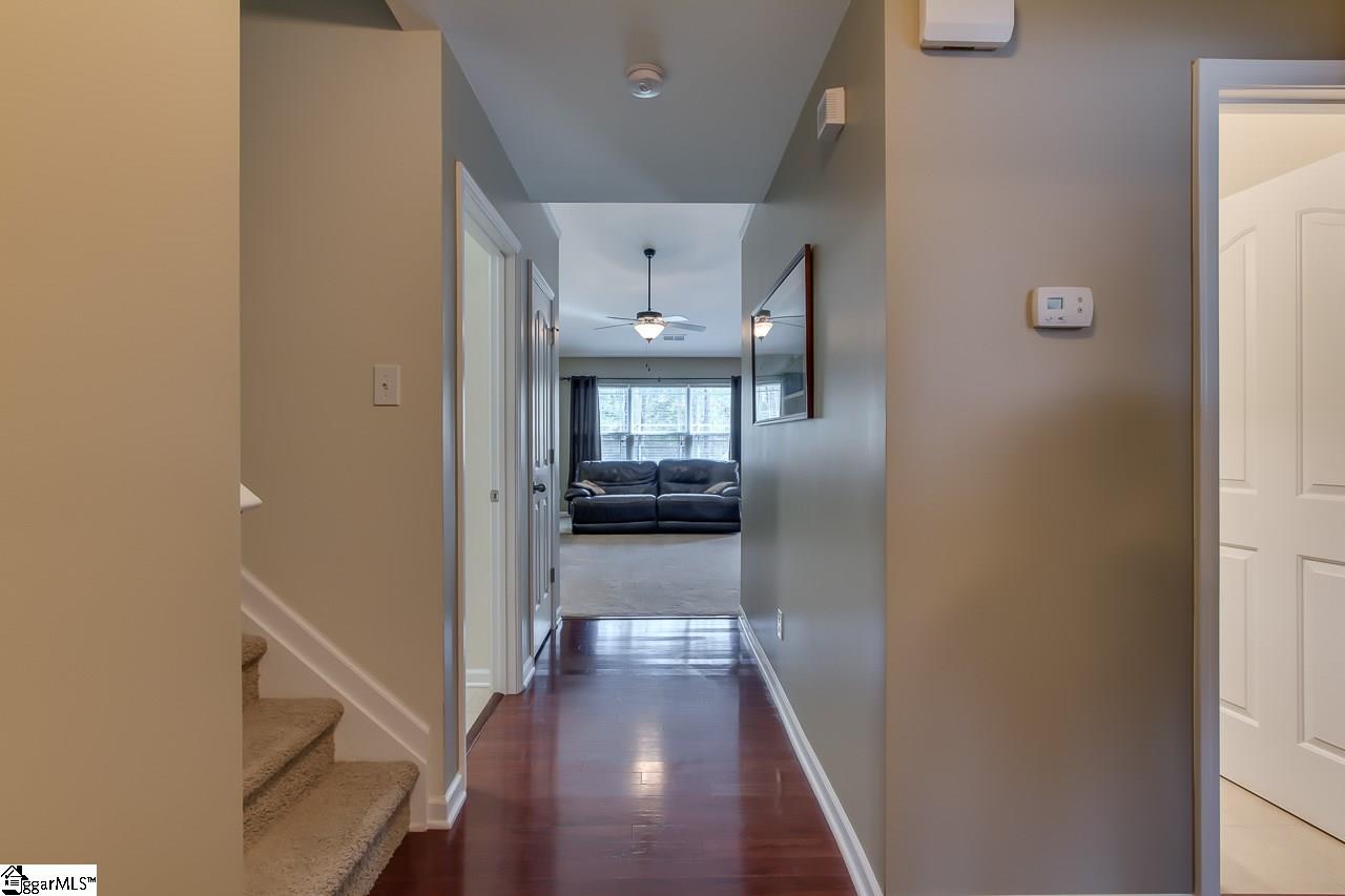 322 Millervale Road Greer, SC 29650 - Photo 5 of 32 Gallery Image 5