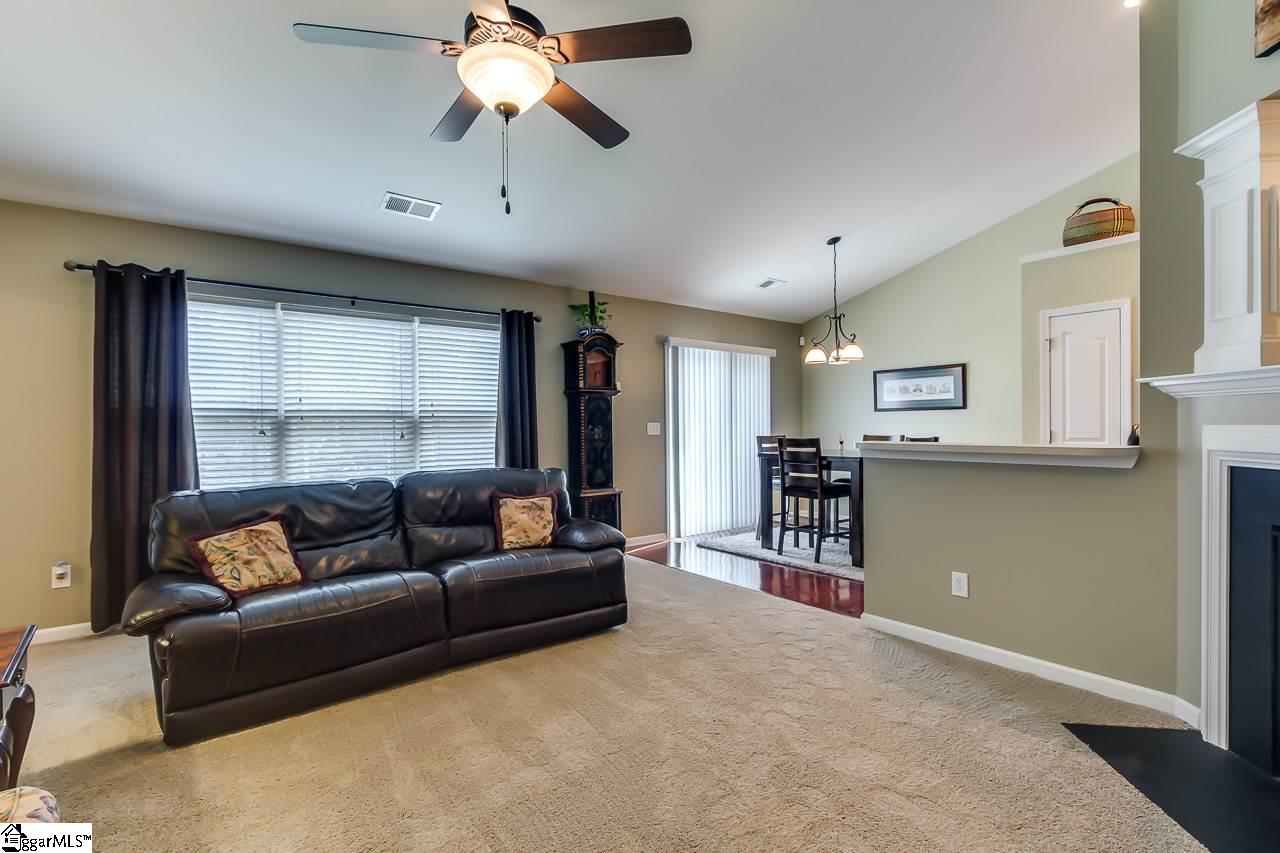 322 Millervale Road Greer, SC 29650 - Photo 6 of 32 Gallery Image 6