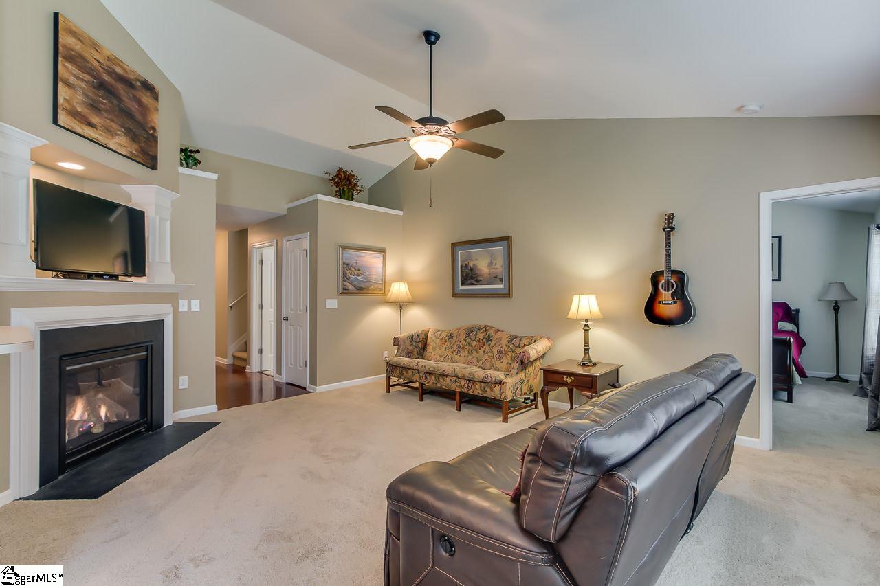 322 Millervale Road Greer, SC 29650 - Photo 8 of 32 Gallery Image 8