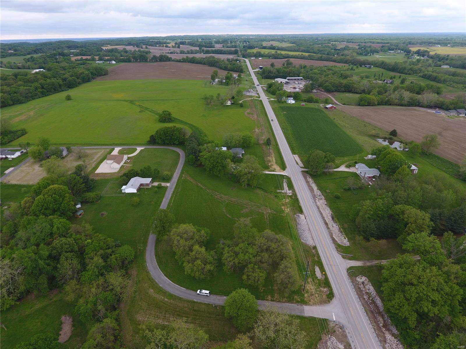 55 Sycamore Street Grafton, IL 62037 - Photo 2 of 8