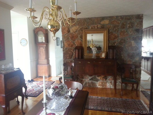 538 Whitfield Road Cardinal, VA 23025 - Photo 24 of 32