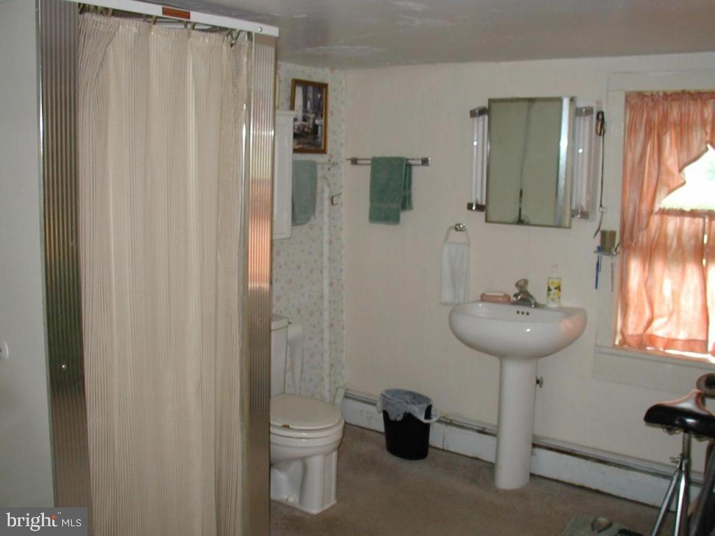 663 Church Road Lebanon, PA 17042 - Photo 3 of 15 Gallery Image 3