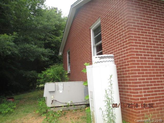 616 Loray Farm Road Dallas, NC 28034 - Photo 3 of 9