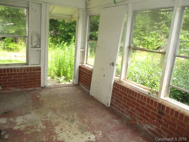 616 Loray Farm Road Dallas, NC 28034 - Photo 7 of 9